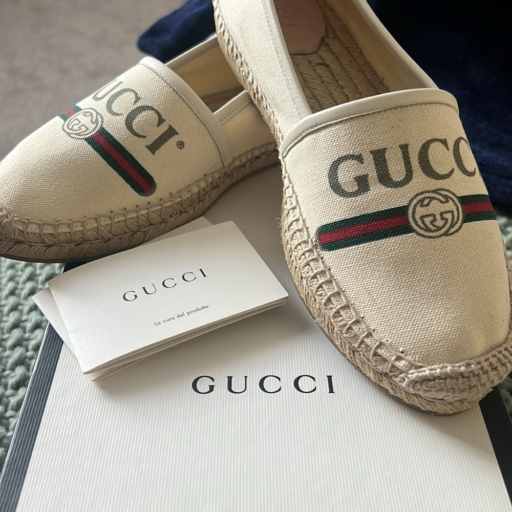 GUCCI Women's GG Logo EU 39 Web cream color Canvas Espadrilles Flats